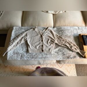 🧶 Moon & Madison Bubble Sleeve Sweater